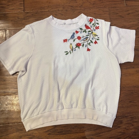 Vintage-Style Embroidered Bird Waffle Knit Tee - Picture 1 of 10